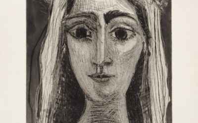 Jacqueline en mariée, de face